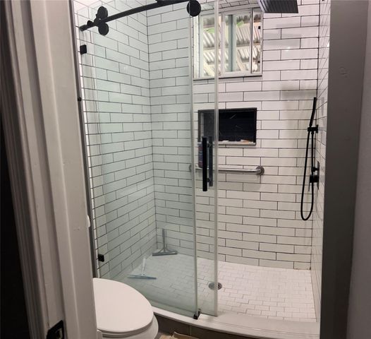 1233 Morris Street, Houston, TX 77009