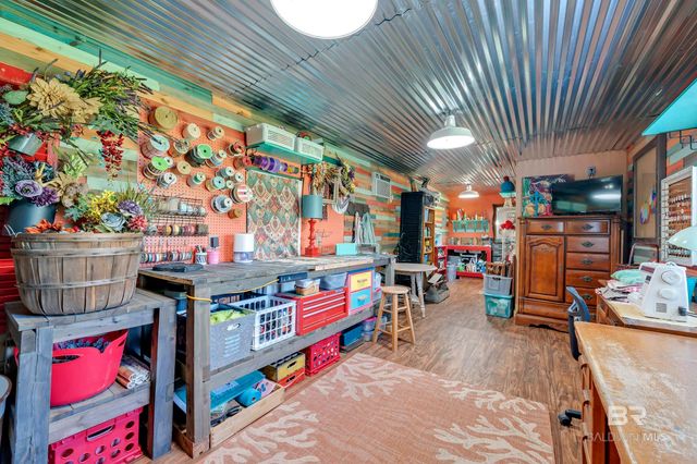 27951 Northcutt Lane, Robertsdale, AL 36567