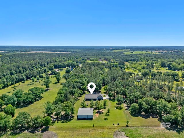 27951 Northcutt Lane, Robertsdale, AL 36567