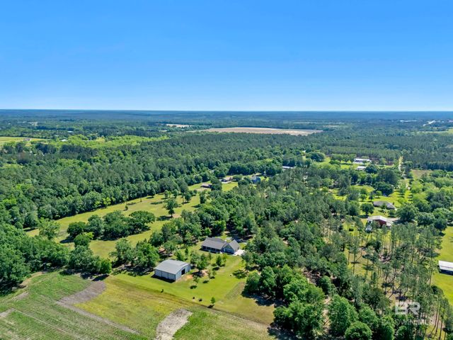 27951 Northcutt Lane, Robertsdale, AL 36567
