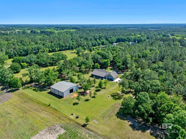 27951 Northcutt Lane, Robertsdale, AL 36567