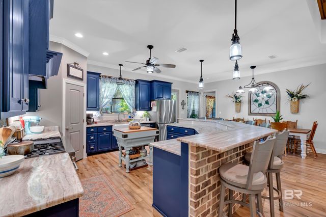 27951 Northcutt Lane, Robertsdale, AL 36567