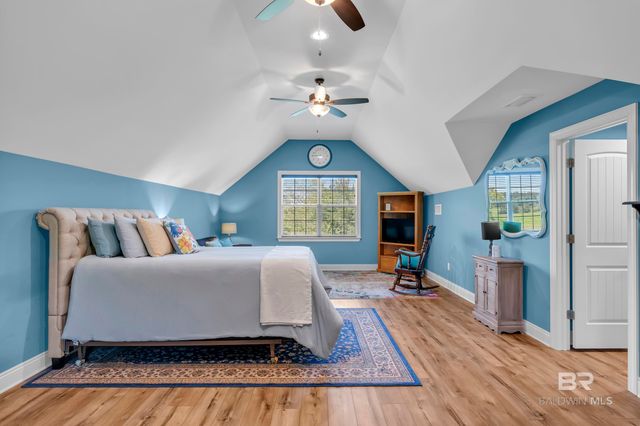 27951 Northcutt Lane, Robertsdale, AL 36567