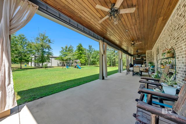 27951 Northcutt Lane, Robertsdale, AL 36567