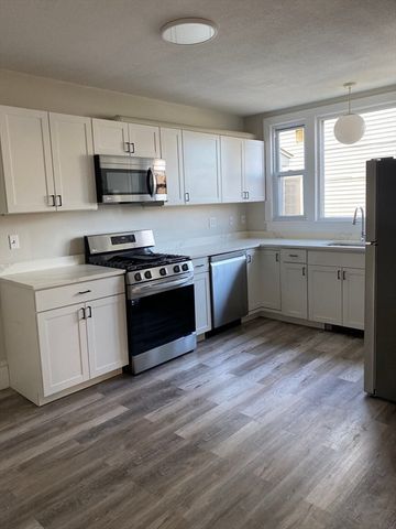 96 Midland St 1, Lowell, MA 01851