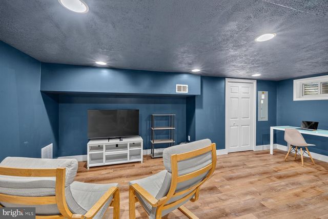 1711 BRISBANE ST, Silver Spring, MD 20902