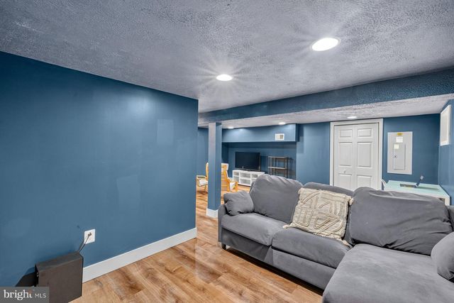1711 BRISBANE ST, Silver Spring, MD 20902