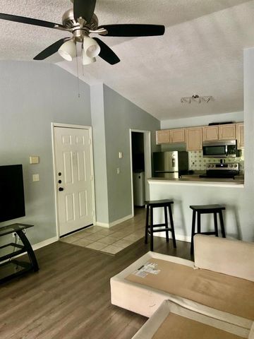 8939 LATREC AVENUE 1307, Orlando, FL 32819