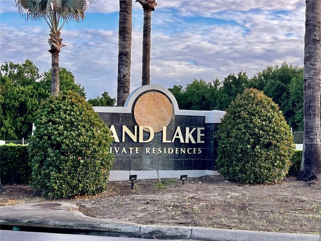 Image 17 of property listing at 8939 LATREC AVENUE 1307, Orlando, FL 32819