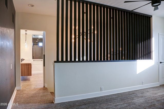 2016 E STATE Avenue, Phoenix, AZ 85020