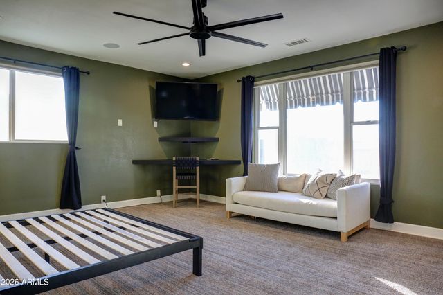 2016 E STATE Avenue, Phoenix, AZ 85020