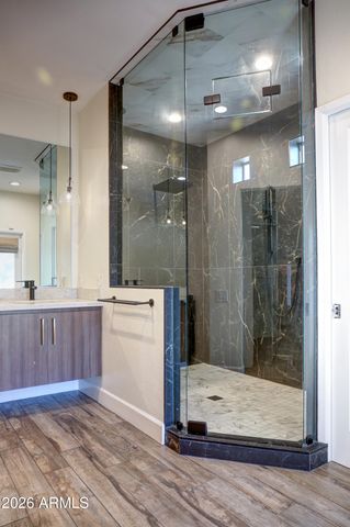 2016 E STATE Avenue, Phoenix, AZ 85020