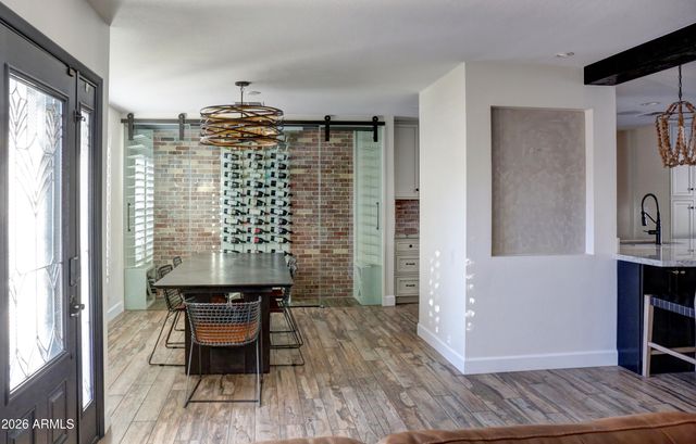 2016 E STATE Avenue, Phoenix, AZ 85020