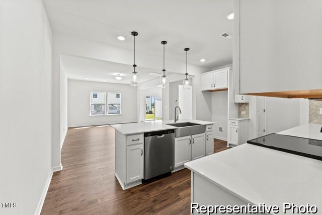 184 N District Avenue 266, Clayton, NC 27527