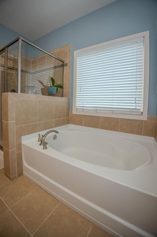 5793 Napa Valley Dr, Smyrna, TN 37167