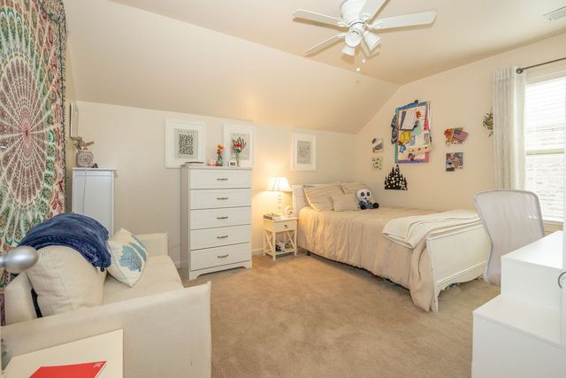 5793 Napa Valley Dr, Smyrna, TN 37167