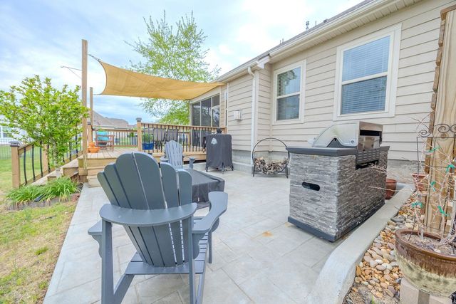 5793 Napa Valley Dr, Smyrna, TN 37167