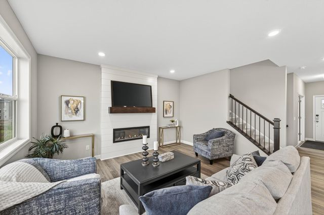 2627 Arbor Drive, Buffalo, MN 55313