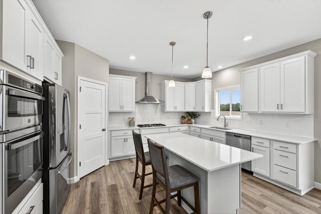 2627 Arbor Drive, Buffalo, MN 55313