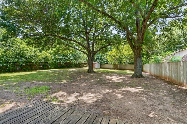 224 Hudson Avenue, Crowley, TX 76036