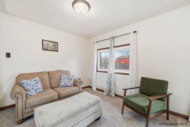 4508 FONTENELLE CIR, Cheyenne, WY 82009