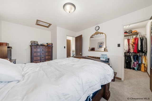 4508 FONTENELLE CIR, Cheyenne, WY 82009