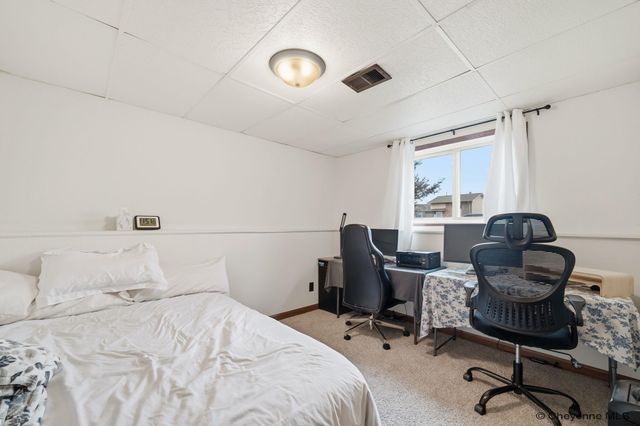 4508 FONTENELLE CIR, Cheyenne, WY 82009