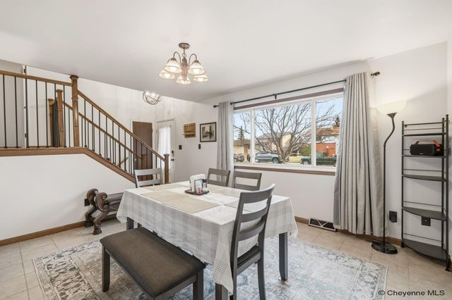 4508 FONTENELLE CIR, Cheyenne, WY 82009