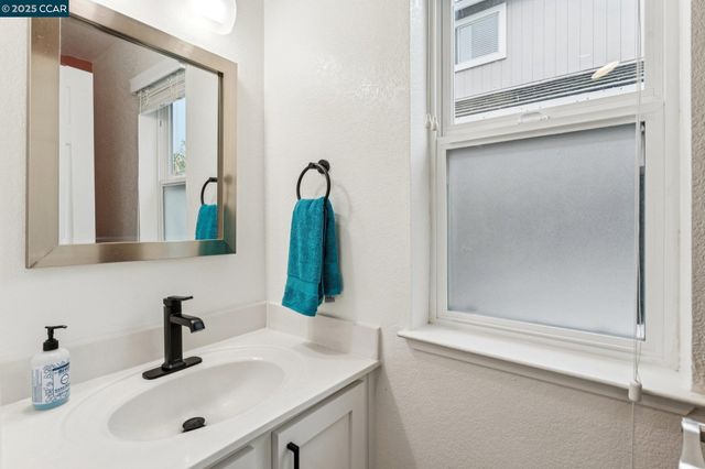 2099 Marshall Road, Vacaville, CA 95687