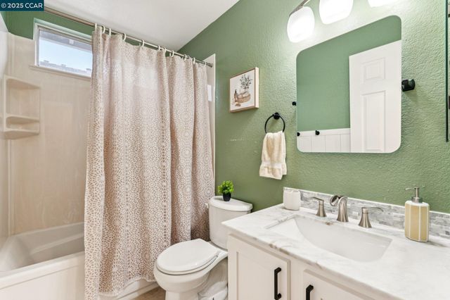 2099 Marshall Road, Vacaville, CA 95687