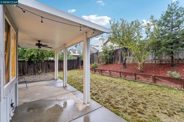 2099 Marshall Road, Vacaville, CA 95687