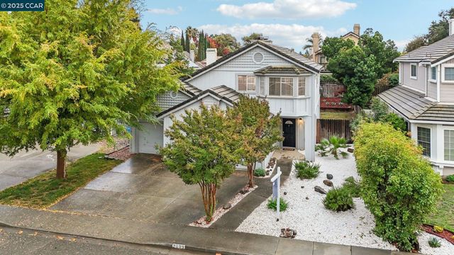 2099 Marshall Road, Vacaville, CA 95687