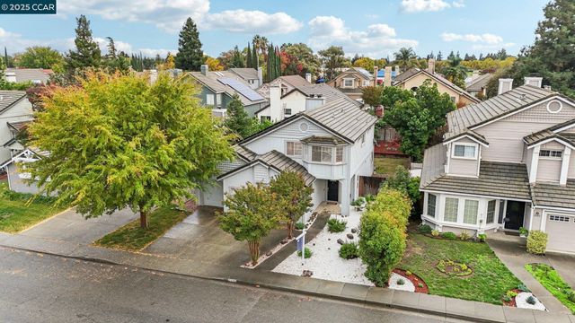 2099 Marshall Road, Vacaville, CA 95687