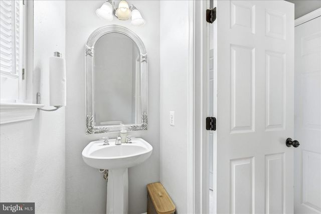 5811 WINDING RIDGE WAY, Frederick, MD 21704