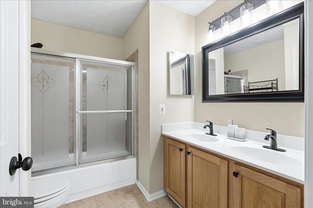 5811 WINDING RIDGE WAY, Frederick, MD 21704