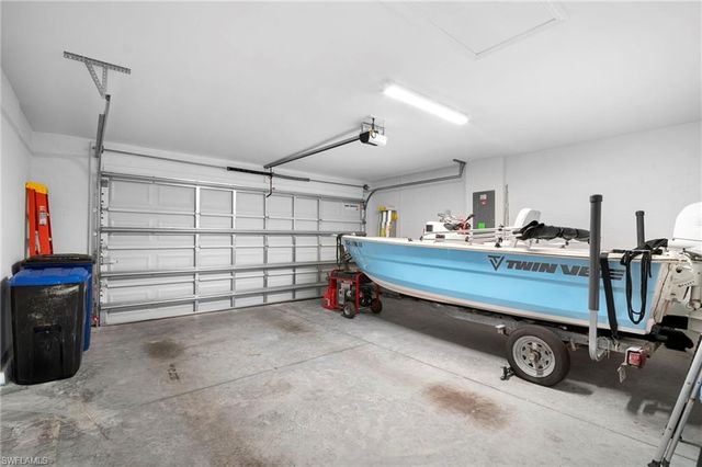 17741 paradiso WAY, North Fort Myers, FL 33917