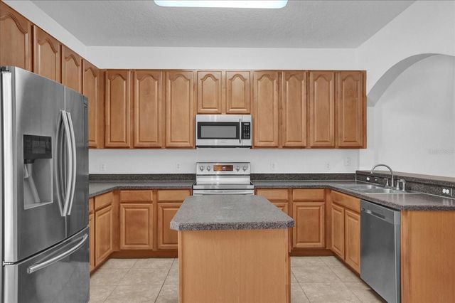 16130 OLD ASH LOOP, Orlando, FL 32828