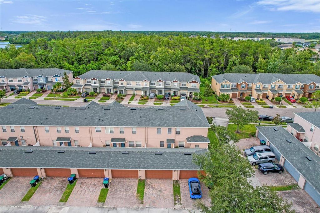 Image 22 of property listing at 16130 OLD ASH LOOP, Orlando, FL 32828