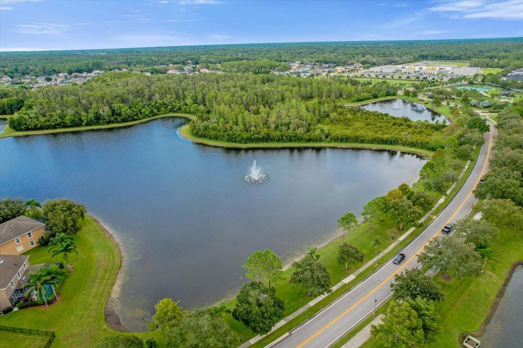 Image 24 of property listing at 16130 OLD ASH LOOP, Orlando, FL 32828