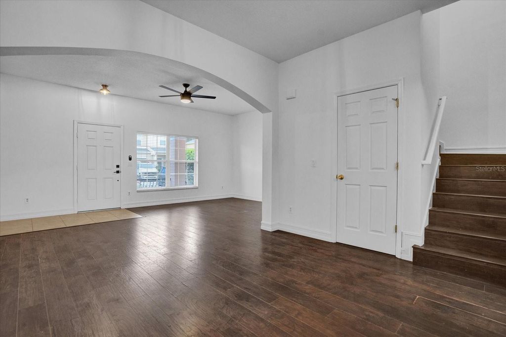 Image 5 of property listing at 16130 OLD ASH LOOP, Orlando, FL 32828