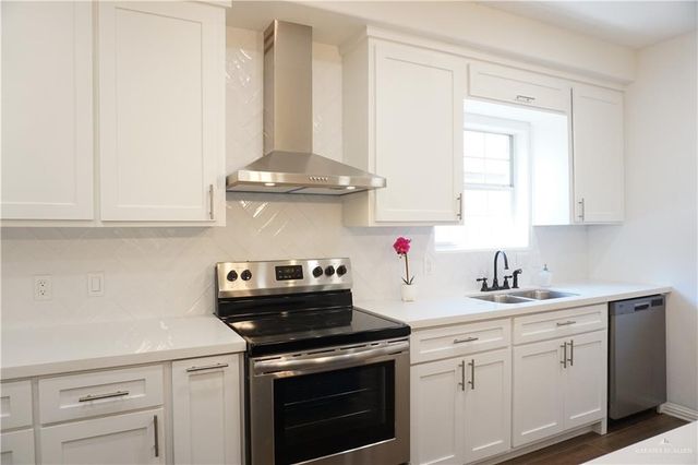 421 E Redbud Avenue, Mcallen, TX 78504