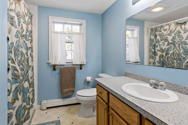 30 Grant Breen Drive, Mashpee, MA 02649