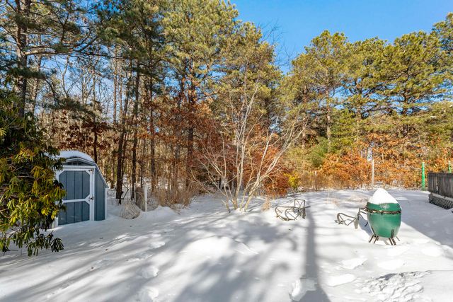 30 Grant Breen Drive, Mashpee, MA 02649
