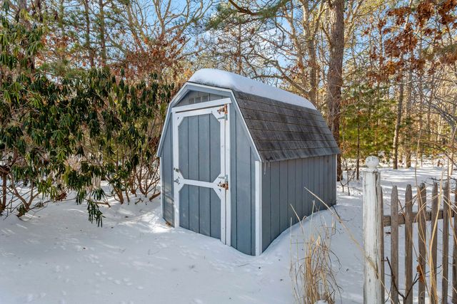 30 Grant Breen Drive, Mashpee, MA 02649