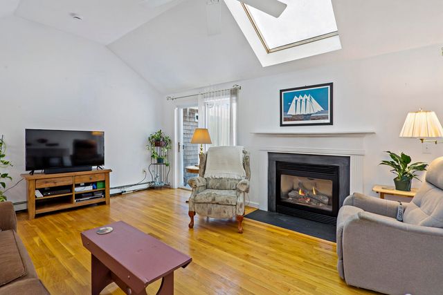 30 Grant Breen Drive, Mashpee, MA 02649