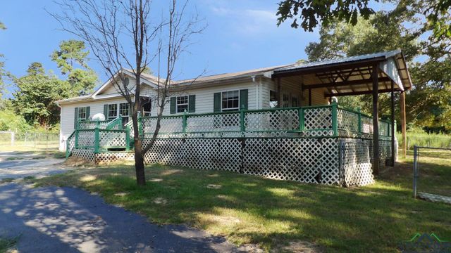 427 CHOCTAW RD, Jefferson, TX 75657