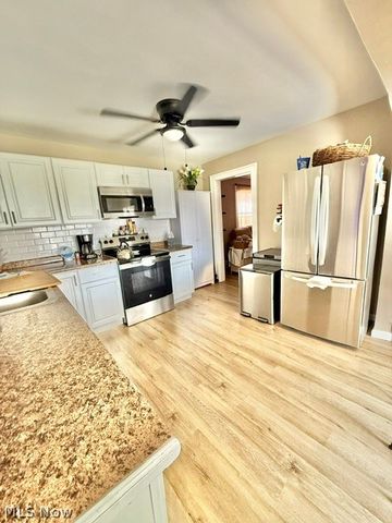 761 W Wood Street, Lowellville, OH 44436