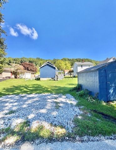 761 W Wood Street, Lowellville, OH 44436