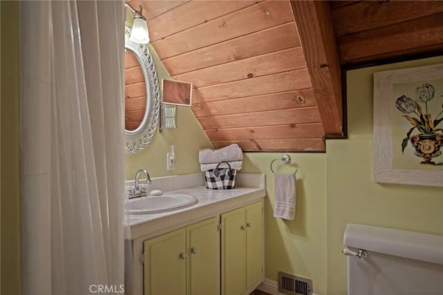 831 Nadelhorn, Lake Arrowhead, CA 92352