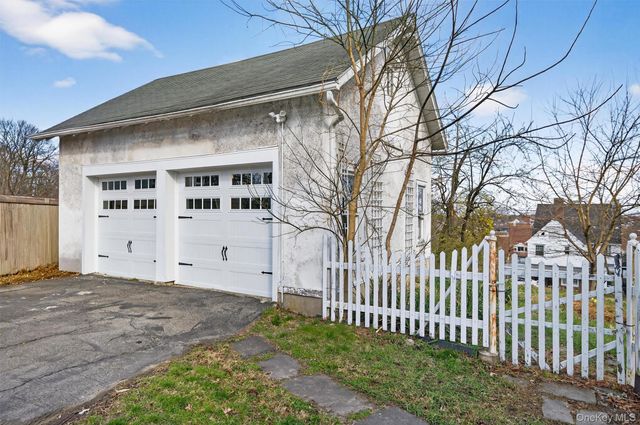 104-108 Highland Avenue, Middletown, NY 10940